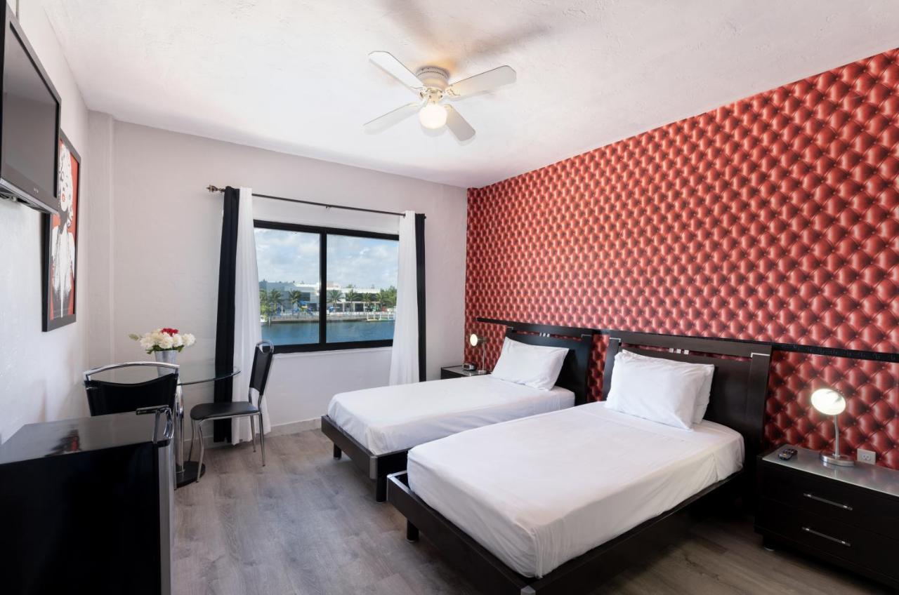 Standard Twin Room Fully Renovated