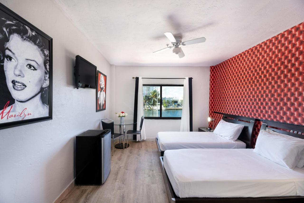 Standard Twin Room Fully Renovated