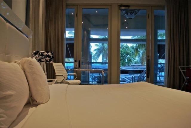 Deluxe Studio View