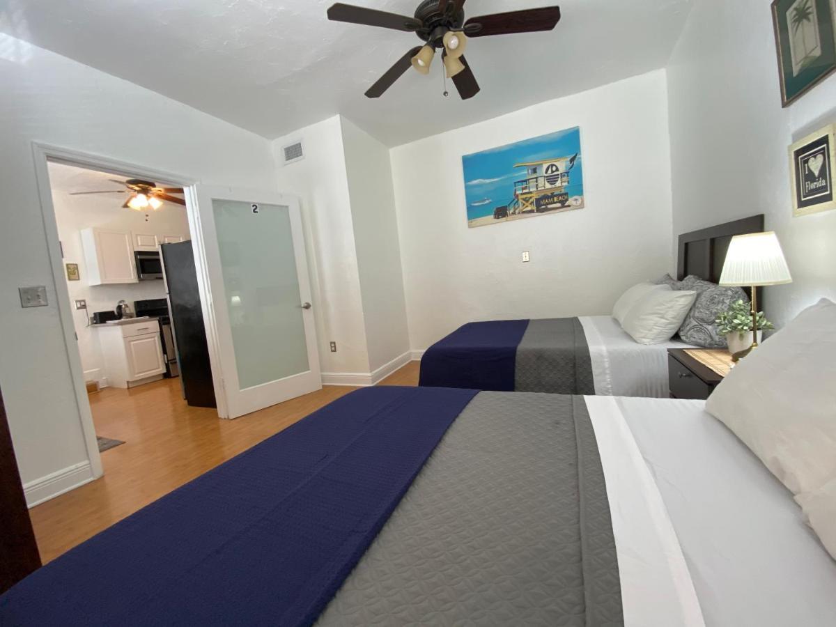 Private Standard Double Queen Room Bathroom