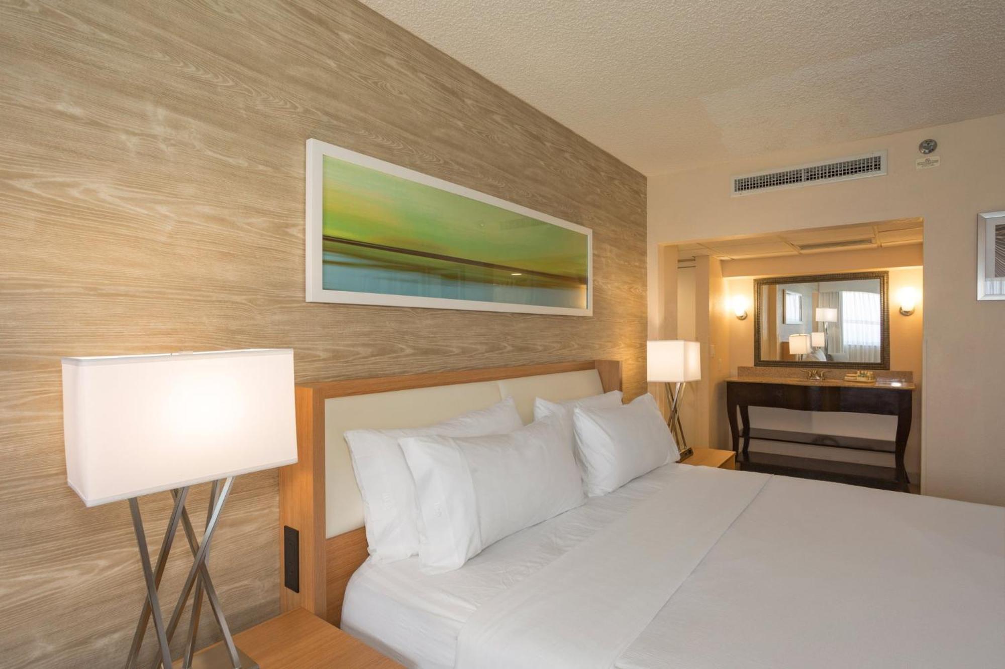 King Suite with Ocean View
