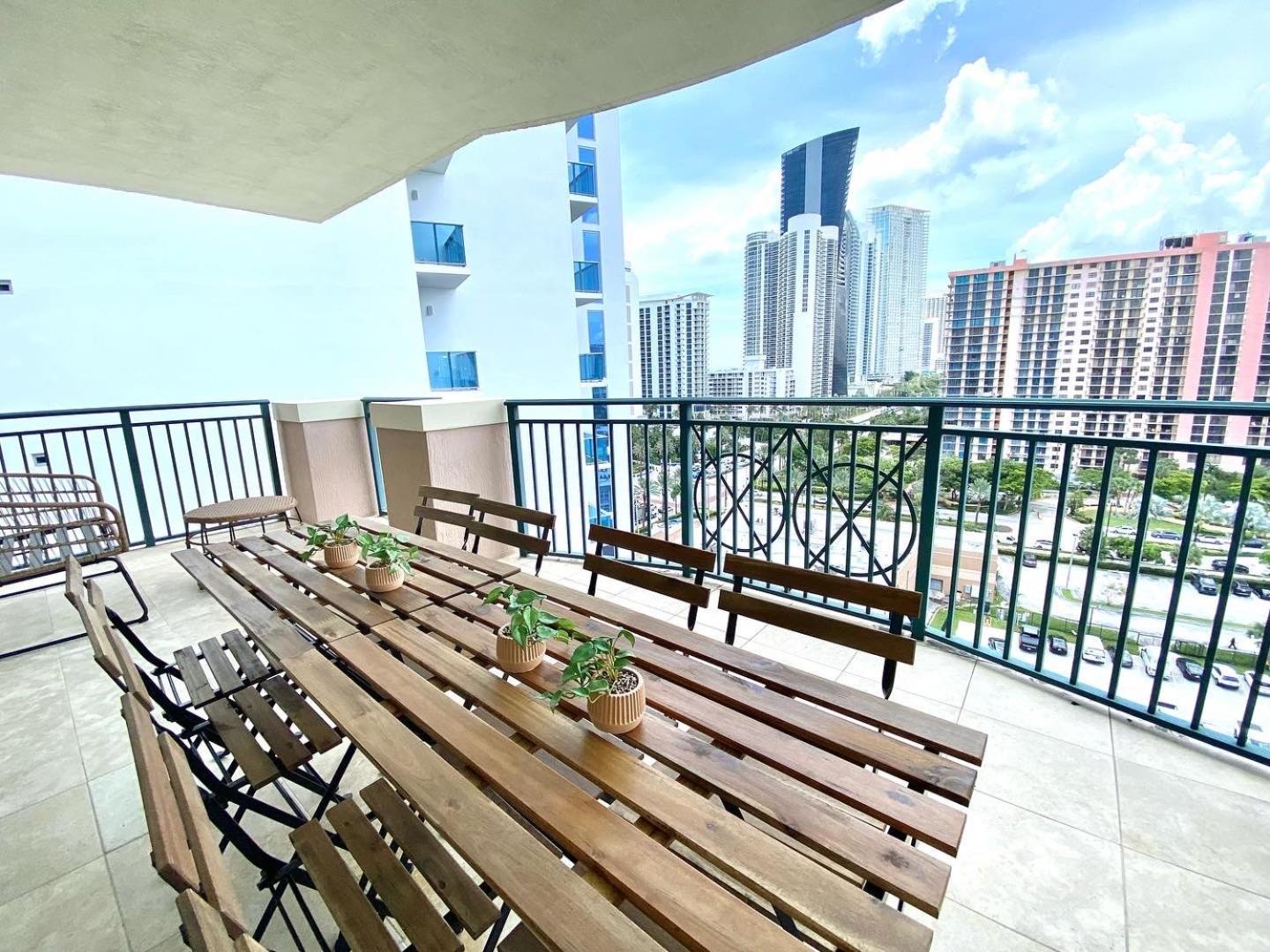 Three-Bedroom Apartment,1547062420:JPEG