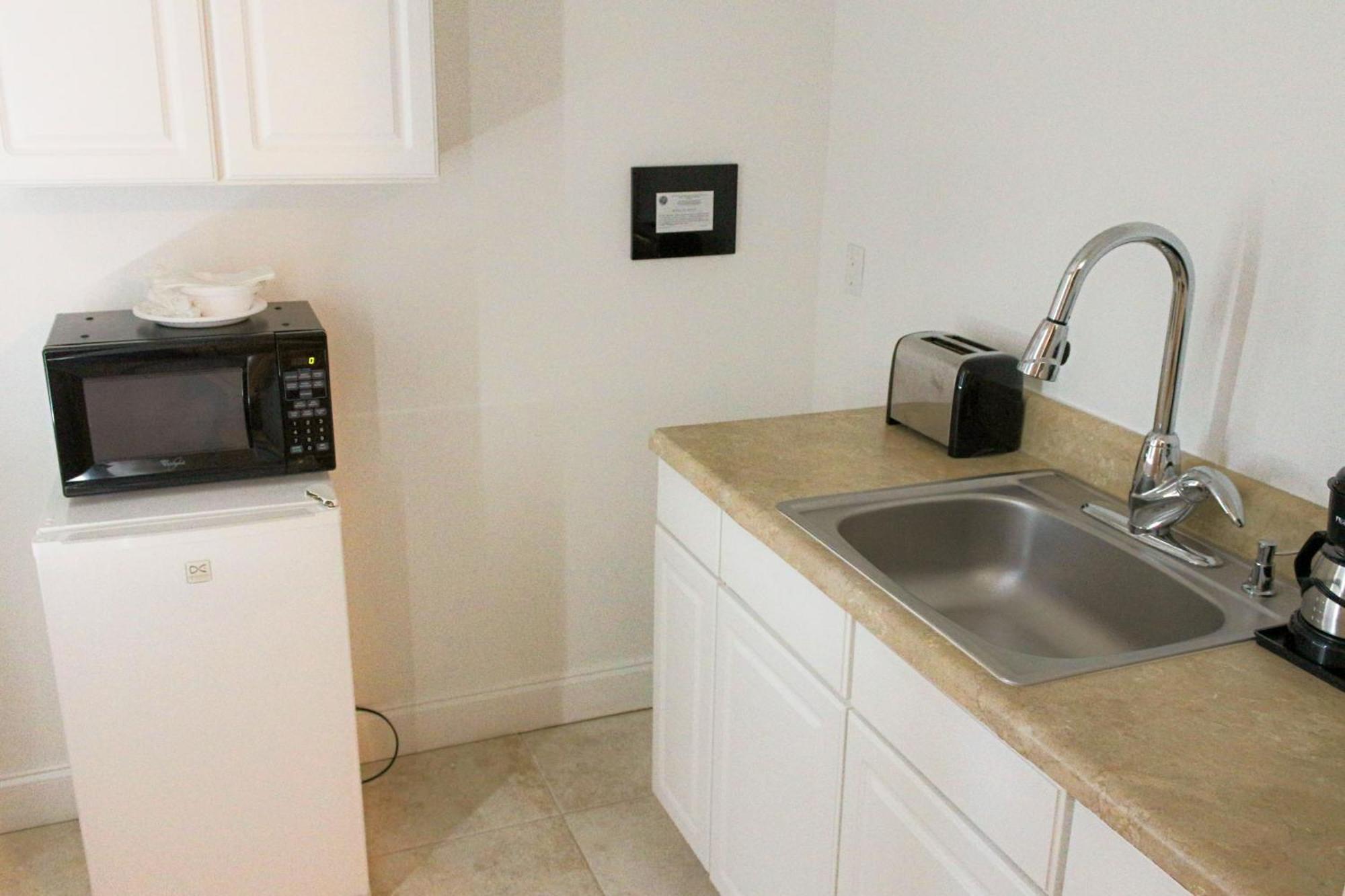 Superior King Kitchenette