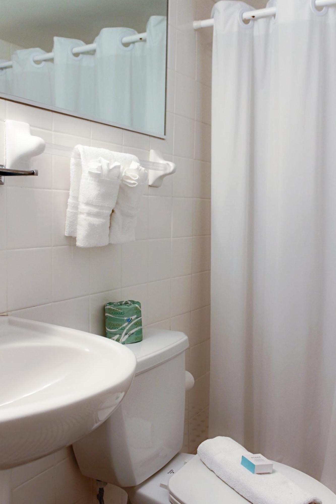 Superior King Kitchenette
