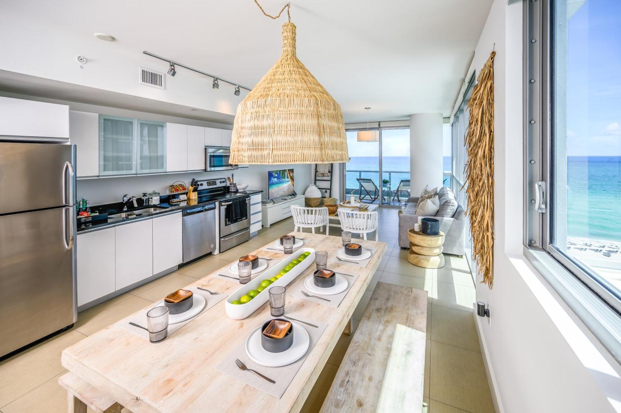 Luxury Beachfront Apartment