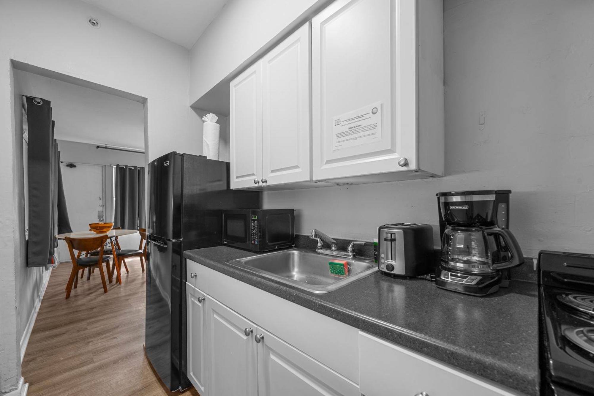 Standard Queen Studio Kitchen