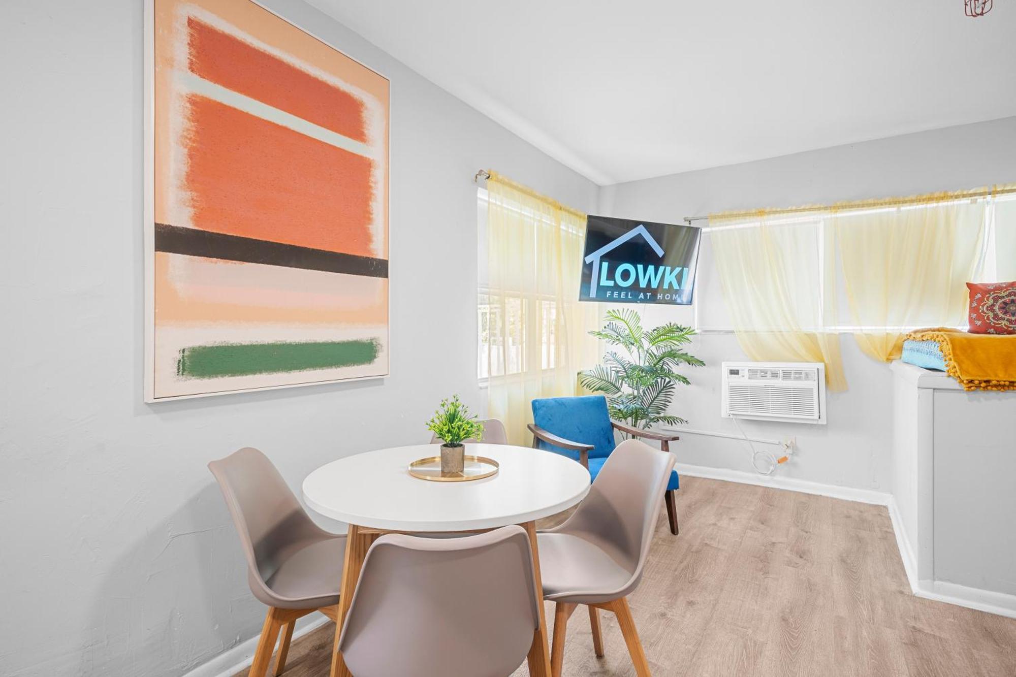 Superior Accessible Queen Studio Kitchen