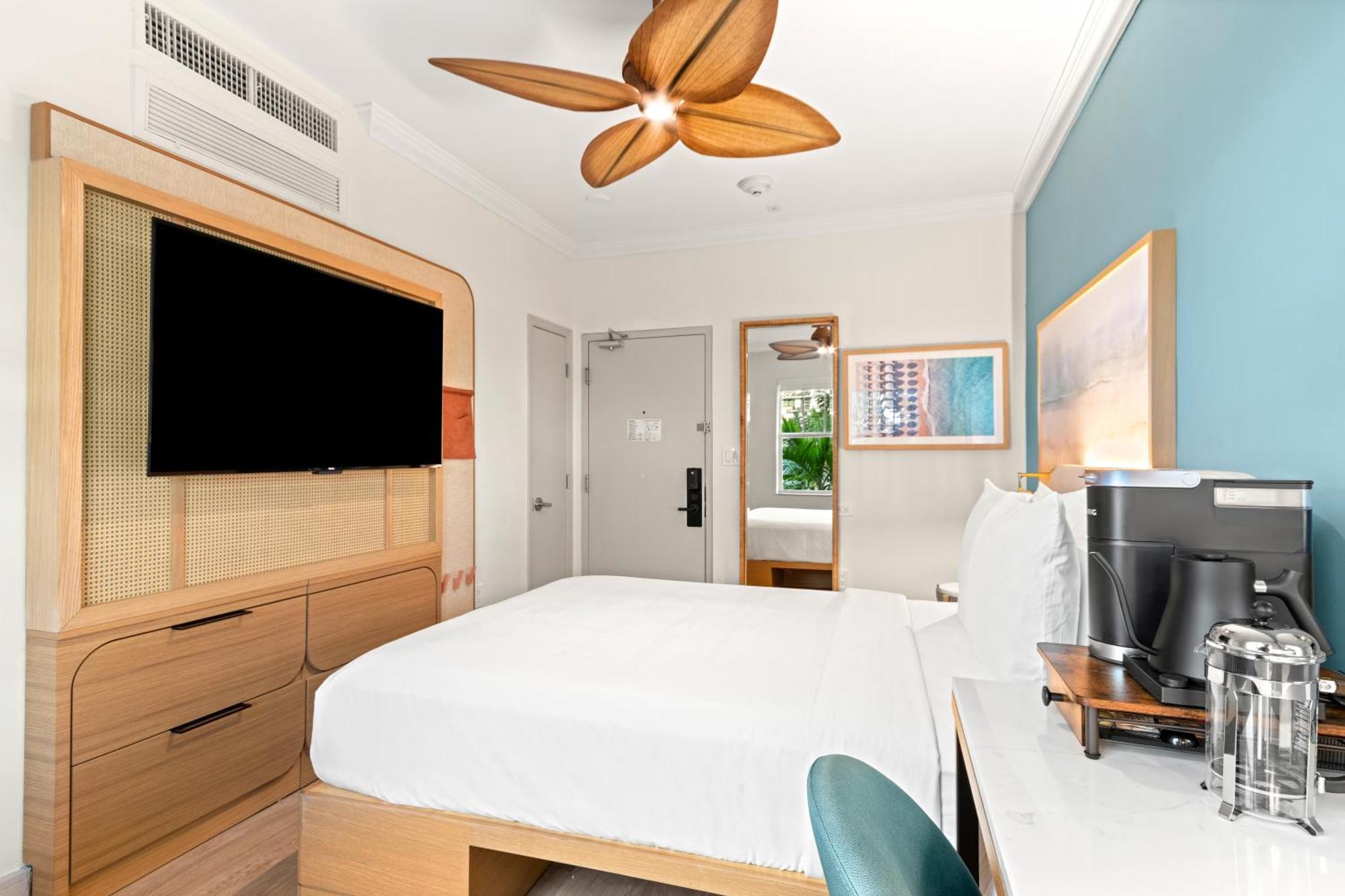 Queen Room