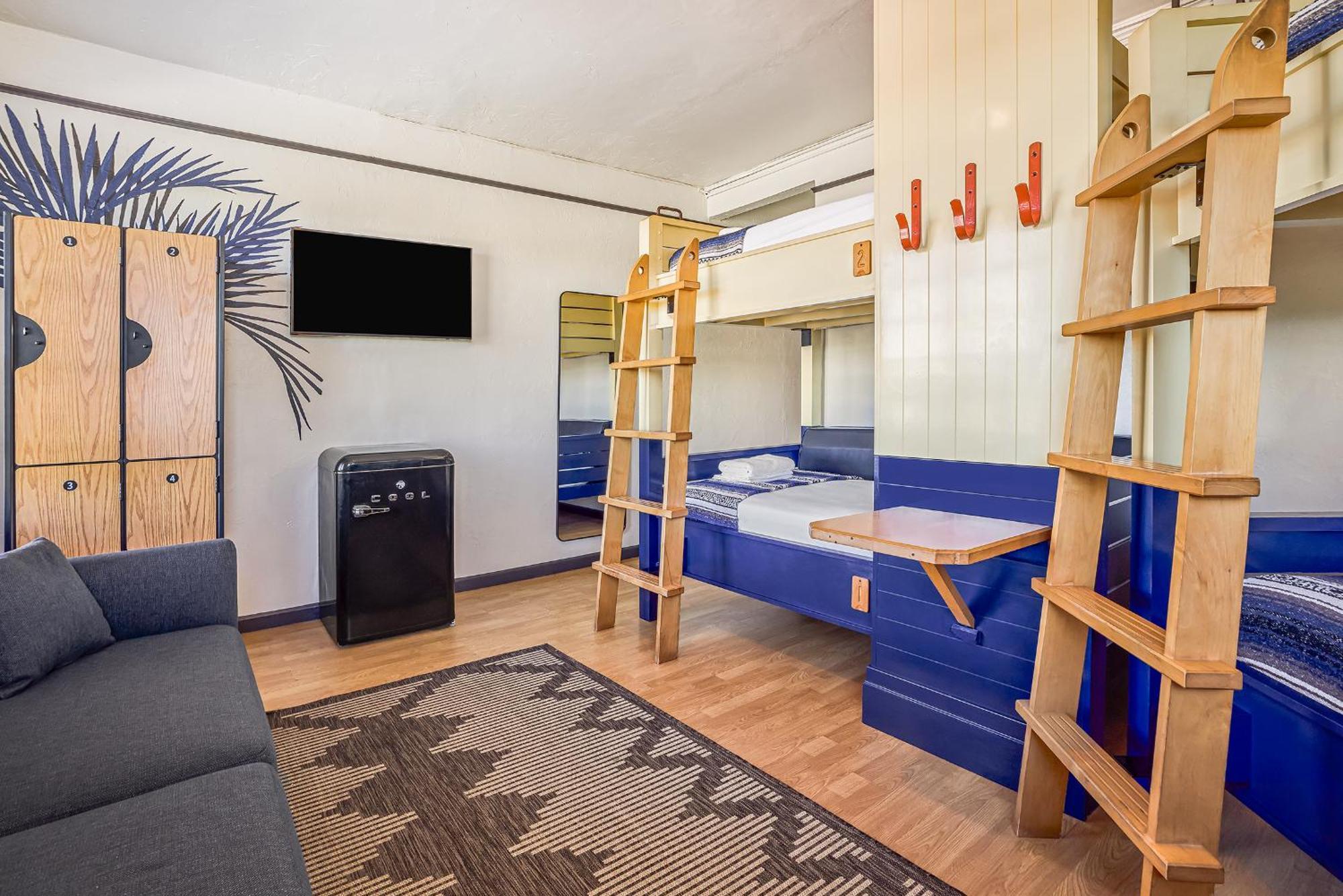 Premium Family Room