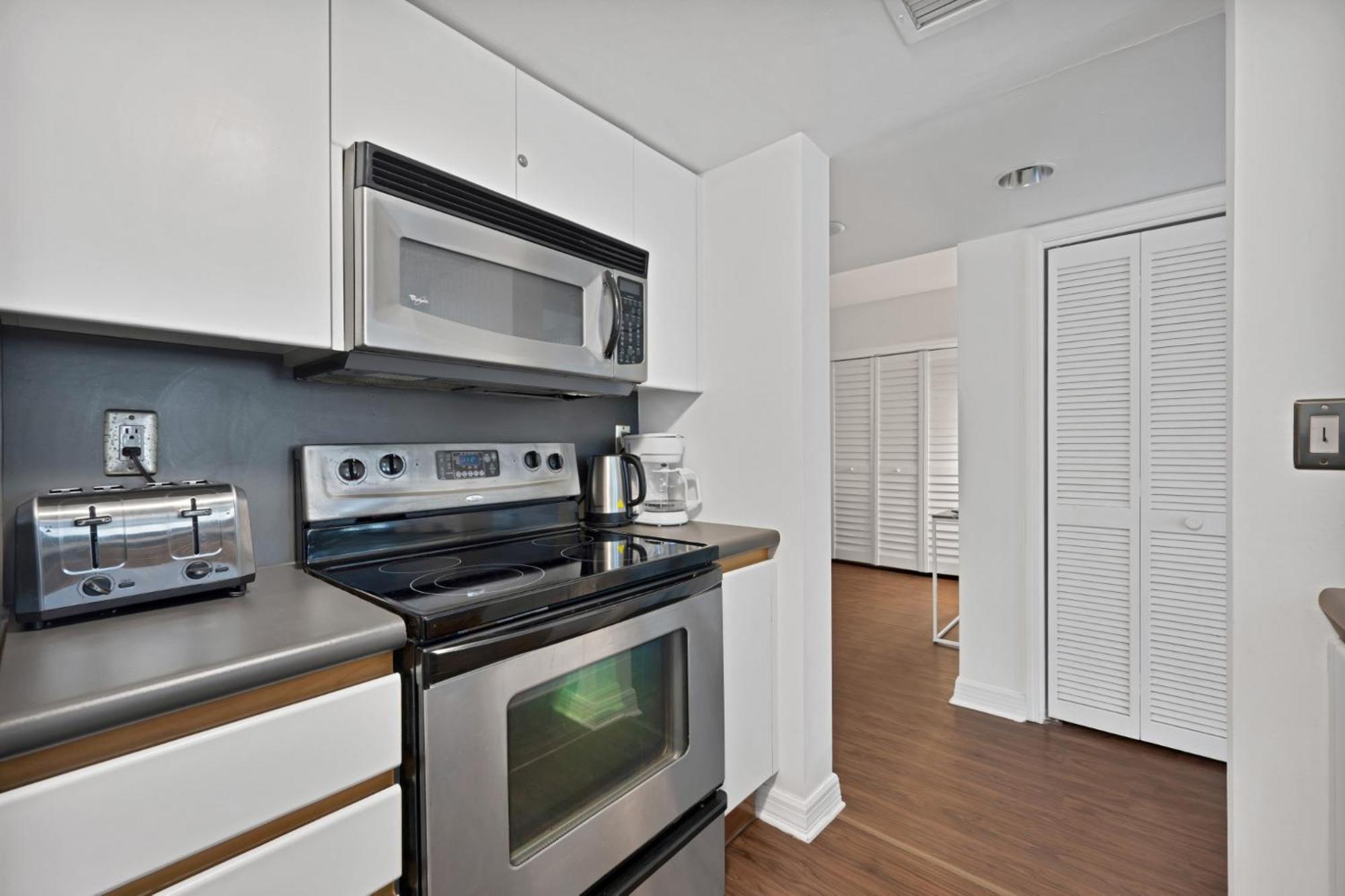 Studio Apartment