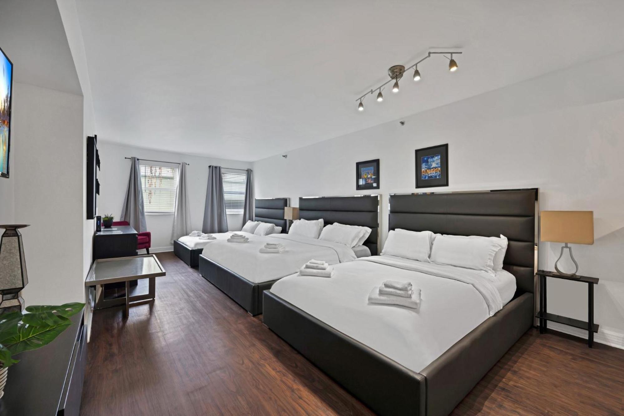 Studio Apartment