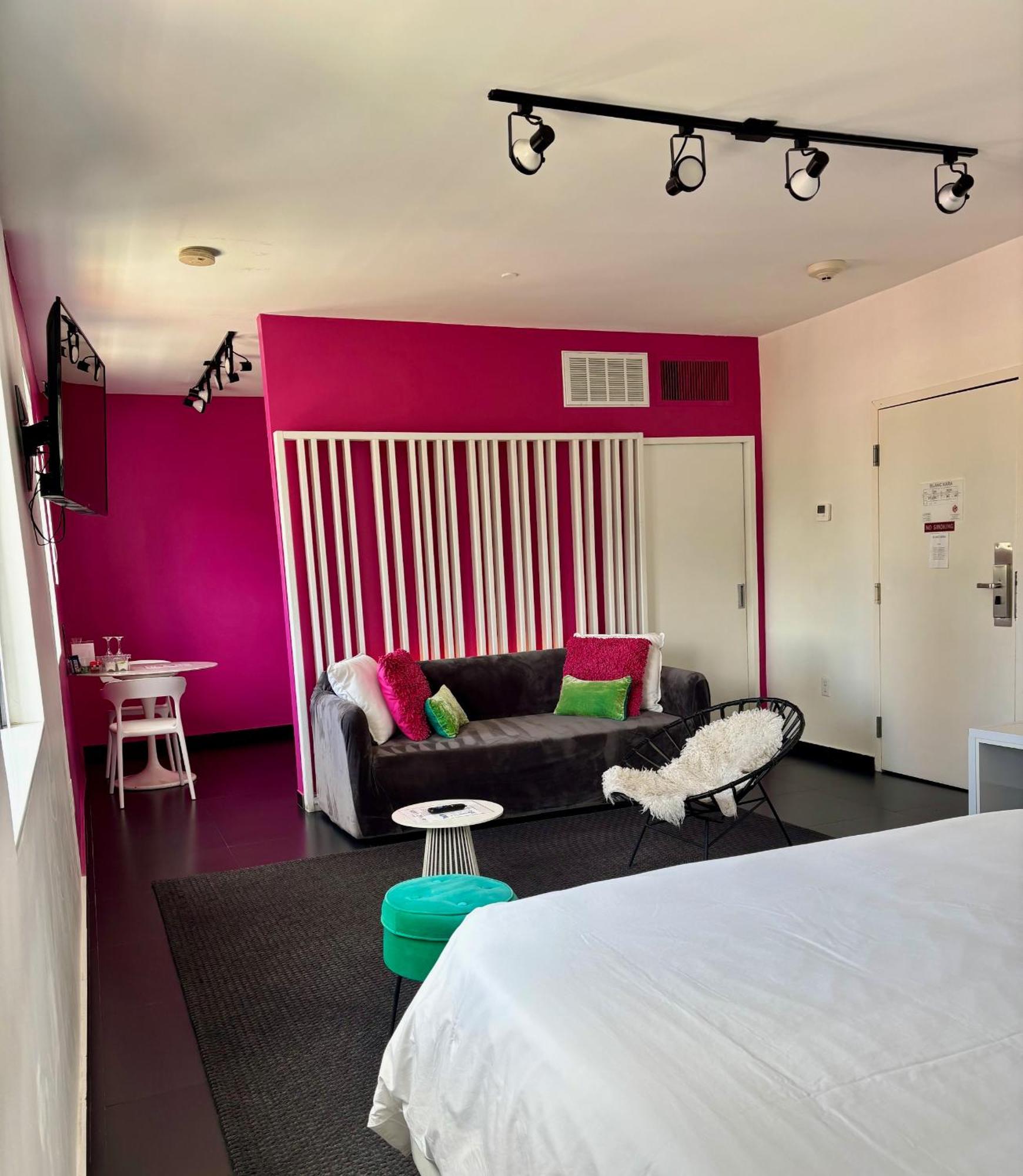 Standard Suite