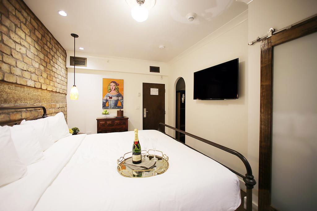 Classic King Room,300741900:JPEG