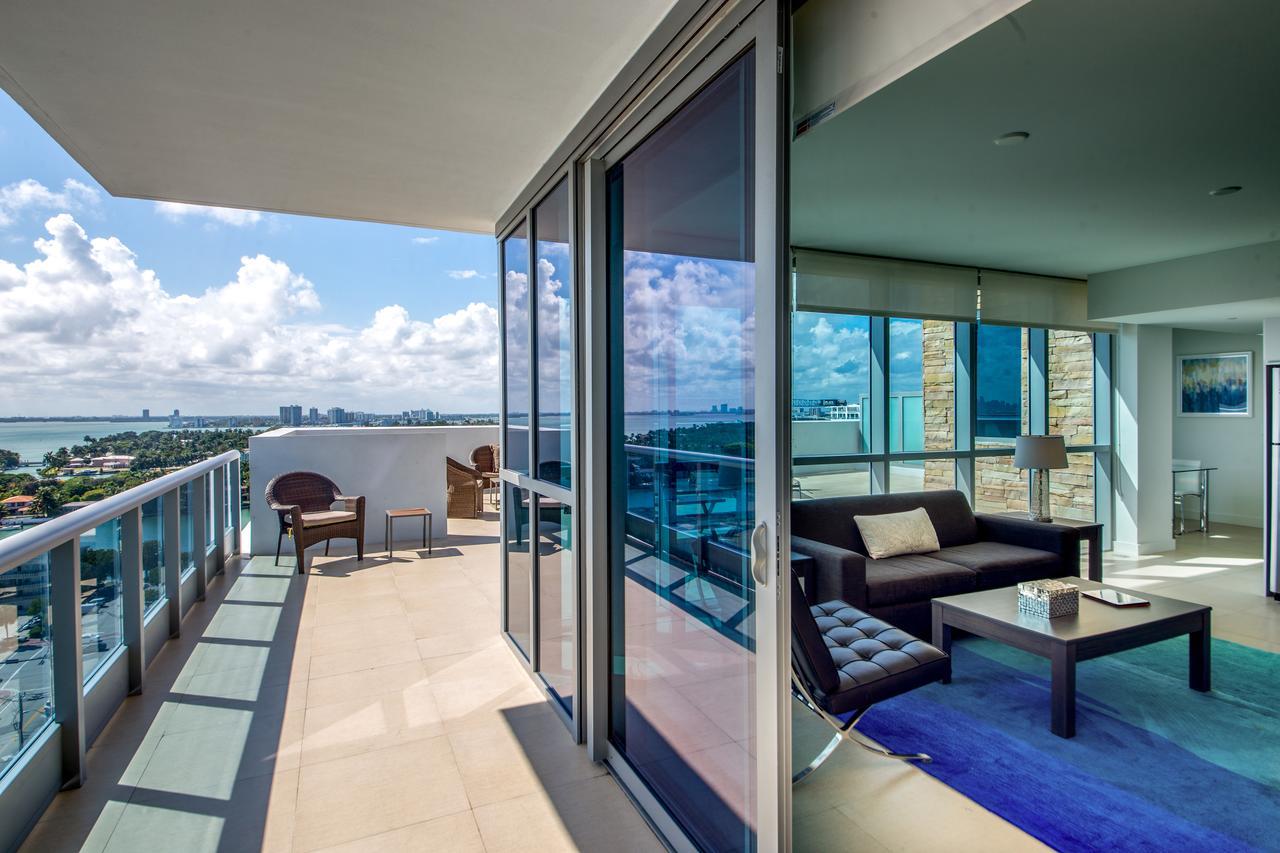 One-Bedroom Apartment with Terrace