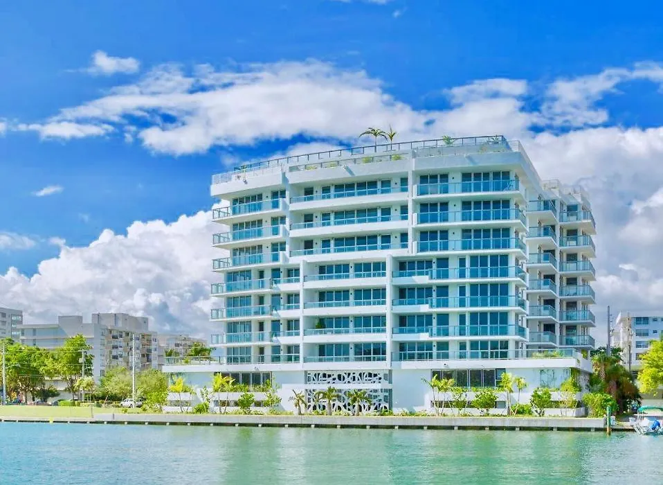 Ivory On The Bay-1