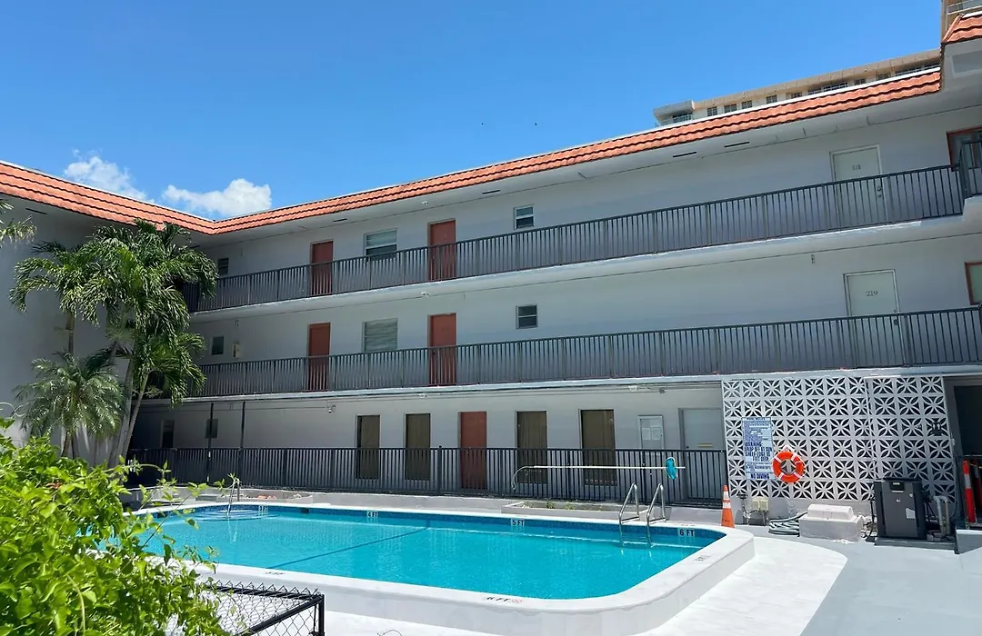 Sunny Isles Apartments By Miarentals-1