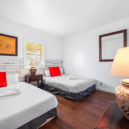South Beach Suites In Ocean Drive-3