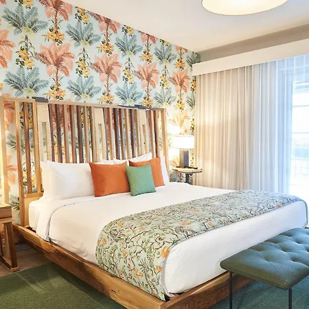 Lennox Miami Beach-2