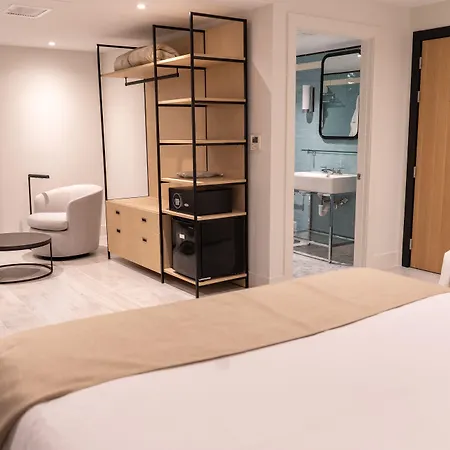 Nassau Suite South Beach, An All-Suite Hotel-3