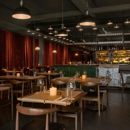 Moxy Miami South Beach-2