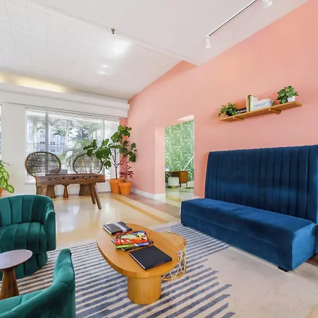 Tropics Hotel-3