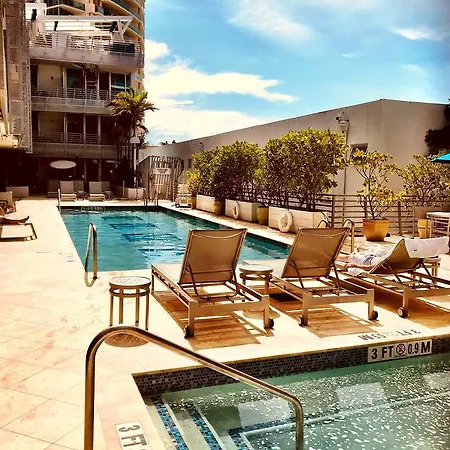Apartment At De Soleil Hotel On Ocean Drive-3